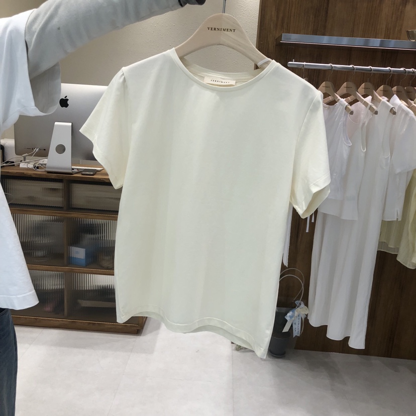 FIFO/UNANSWERED-MYSTERY韓國東大門直郵女士新品人氣T恤絲綢FIFO/UNANSWERED-MYSTERYT恤圖色5