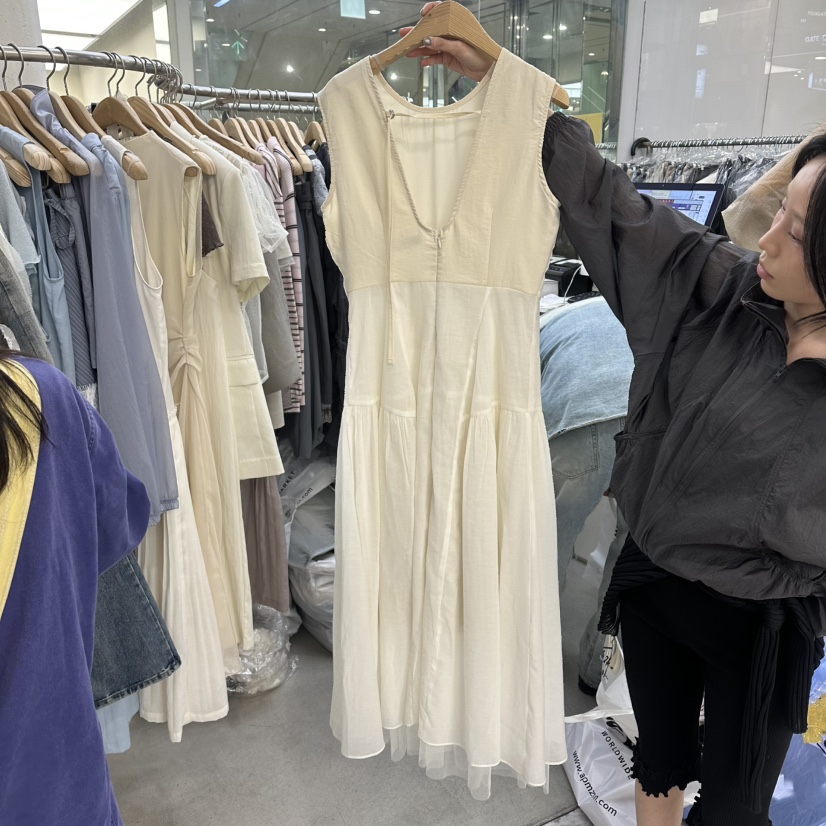 FOUNDATION韓國東大門直郵女裝新款休閑職業熱賣26夏季連衣裙FOUNDATION連衣裙