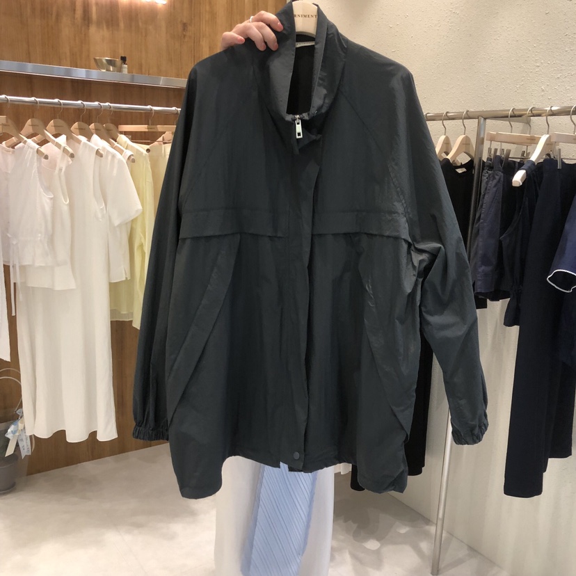 FIFO/UNANSWERED-MYSTERY韓國東大門直郵女士新款人氣夾克高領FIFO/UNANSWERED-MYSTERY夾克圖色2