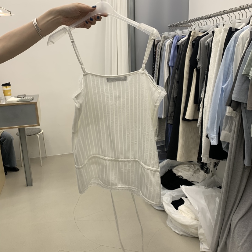 STAINLESS韓國東大門直郵女裝新品熱賣吊帶背心蕾絲條紋緞面STAINLESS吊帶/背心