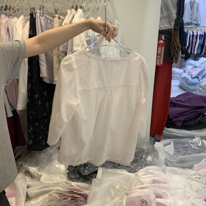 RIVEROOM韓國東大門直郵女士新品休閑推薦26夏季襯衫蕾絲衫RIVEROOM襯衫/蕾絲衫