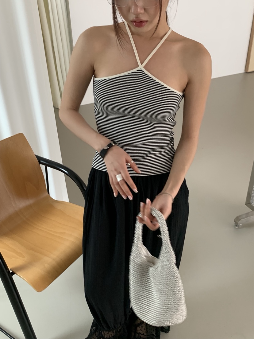 SUNDER MARKET韓國直郵實拍女裝新品時尚推薦休閑吊帶背心SUNDER MARKET吊帶/背心圖色3