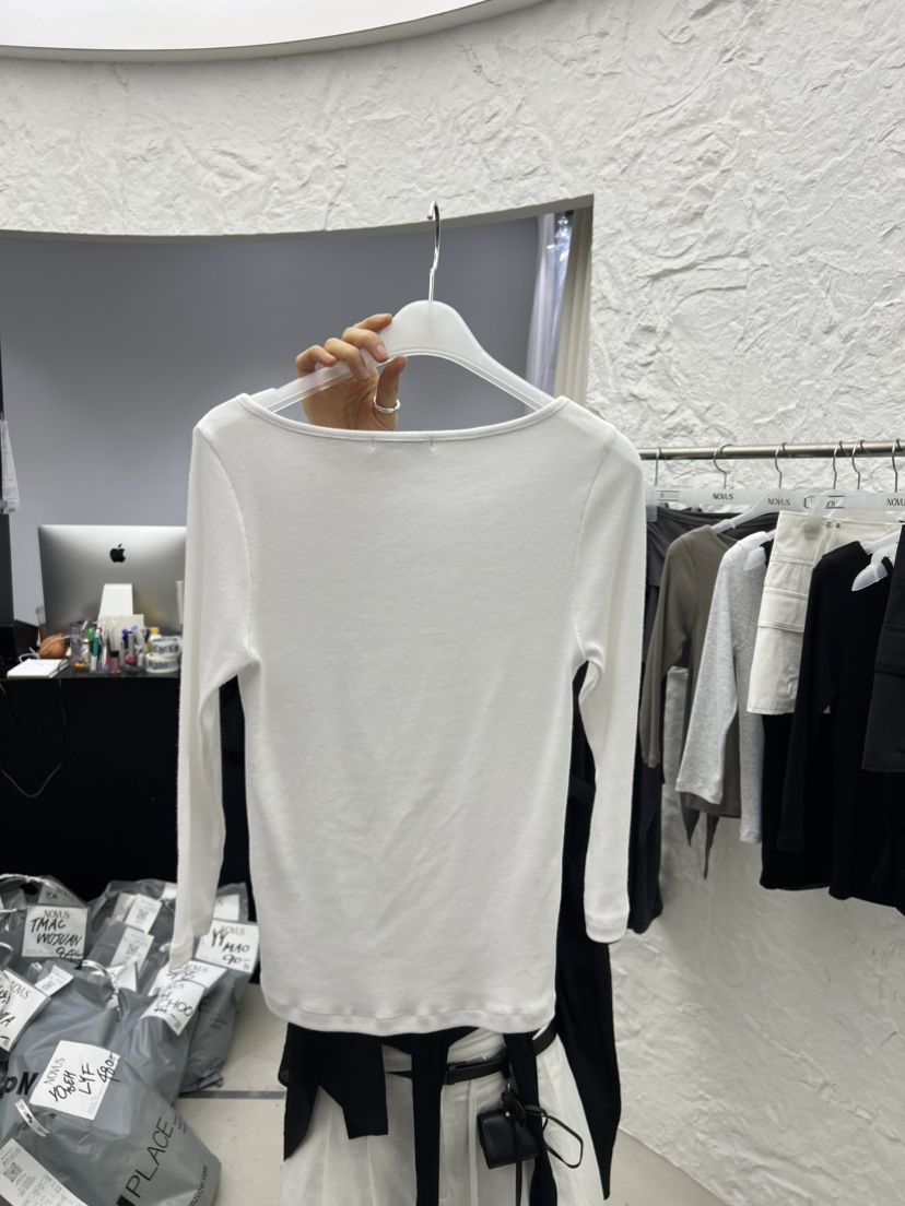 NOVUS韓國直郵女士新款26夏季26春夏職業熱賣時尚休閑T恤NOVUST恤