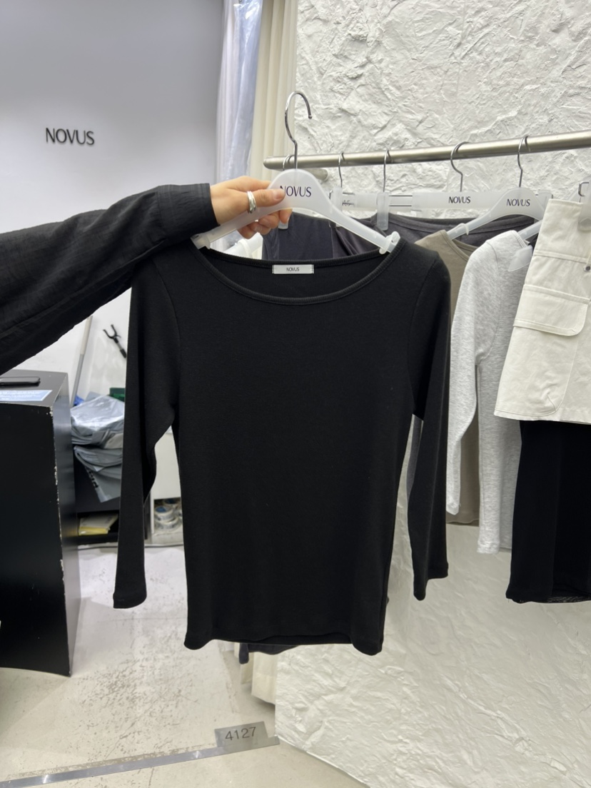 NOVUS韓國直郵女士新款26夏季26春夏職業熱賣時尚休閑T恤NOVUST恤圖色4