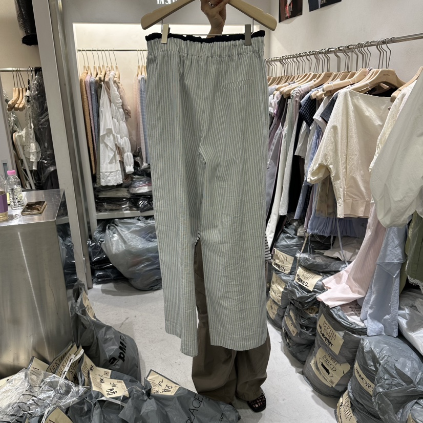 BERTHA韓國代購女士新款26春夏休閑人氣職業休閑褲條紋緞BERTHA休閑褲