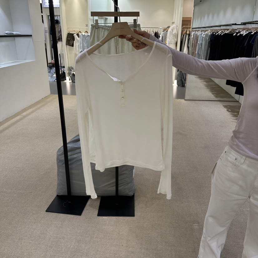 VEGETABLE韓國直郵實拍女裝新款26春夏休閑熱賣26夏季長袖T恤VEGETABLE長袖T恤圖色1