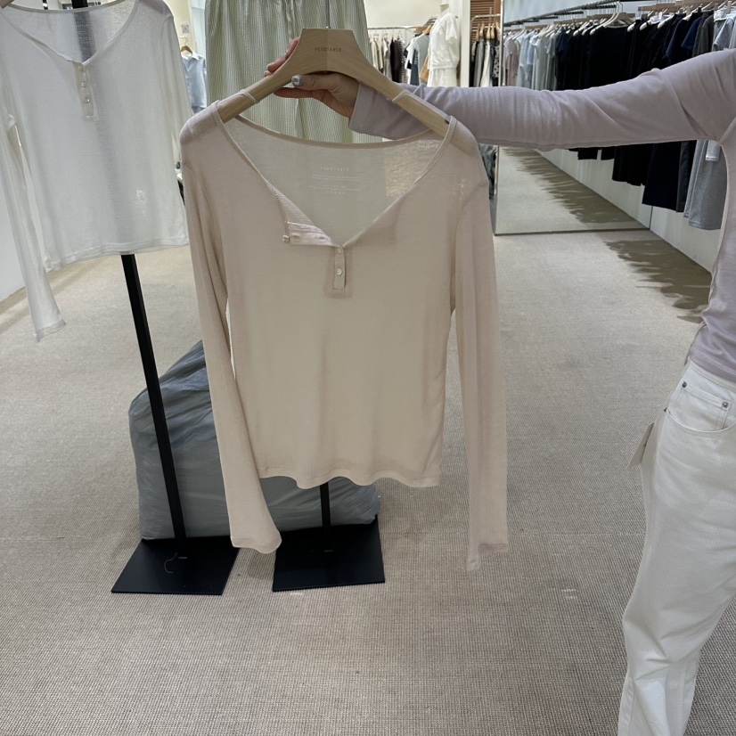 VEGETABLE韓國直郵實拍女裝新款26春夏休閑熱賣26夏季長袖T恤VEGETABLE長袖T恤圖色2