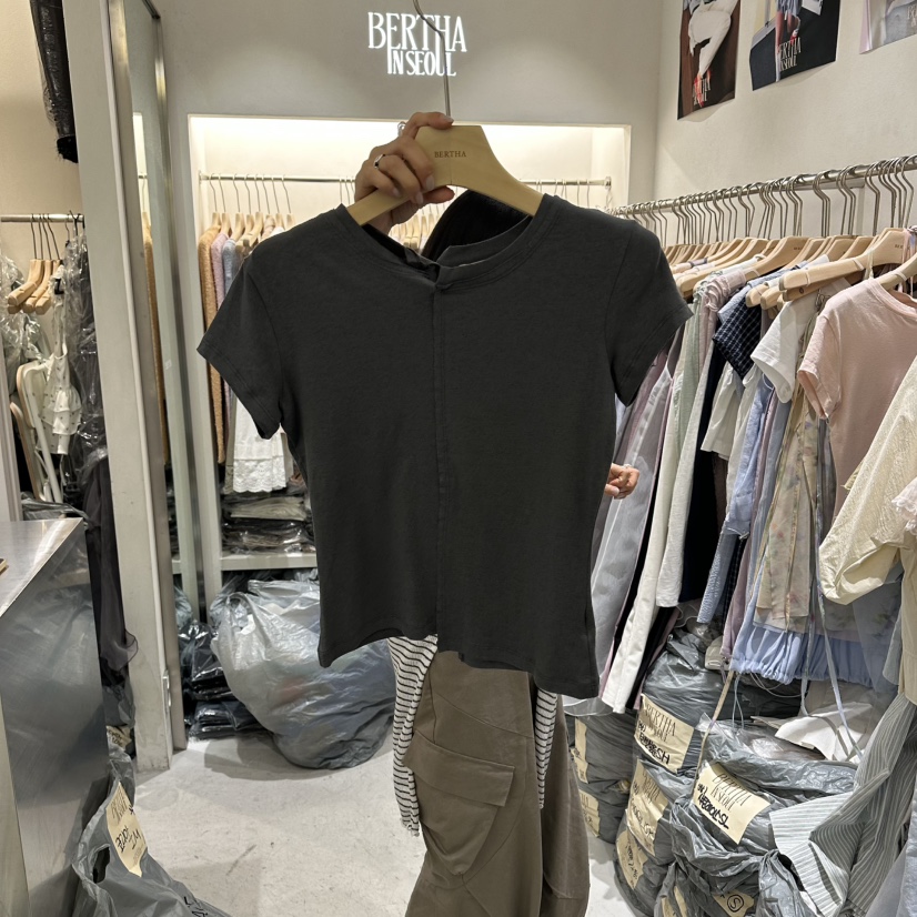BERTHA韓國東大門代購女士新款熱賣26夏季休閑人氣職業T恤BERTHAT恤圖色2