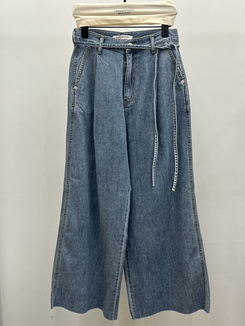 UNANSWERED-MYSTERY/FIFO韓國東大門代購女士新品休閑牛仔褲含腰繩UNANSWERED-MYSTERY/FIFO牛仔褲圖色1