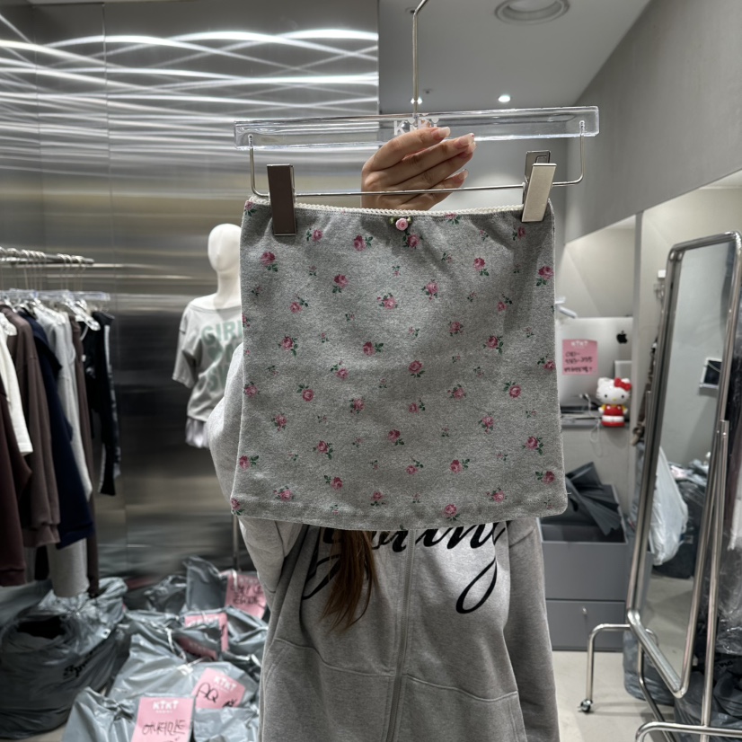 KIKI韓國東大門直郵女裝新品時尚休閑推薦26夏季吊帶背心KIKI吊帶/背心圖色2