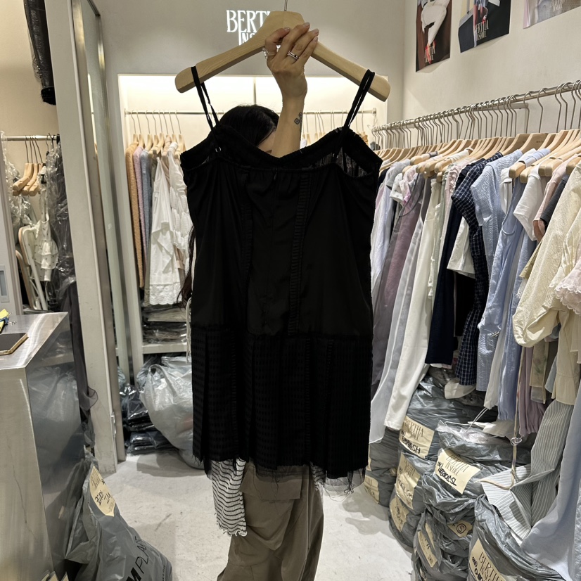 BERTHA東大門實拍韓國女裝新品人氣熱賣26夏季連衣裙褶皺BERTHA連衣裙
