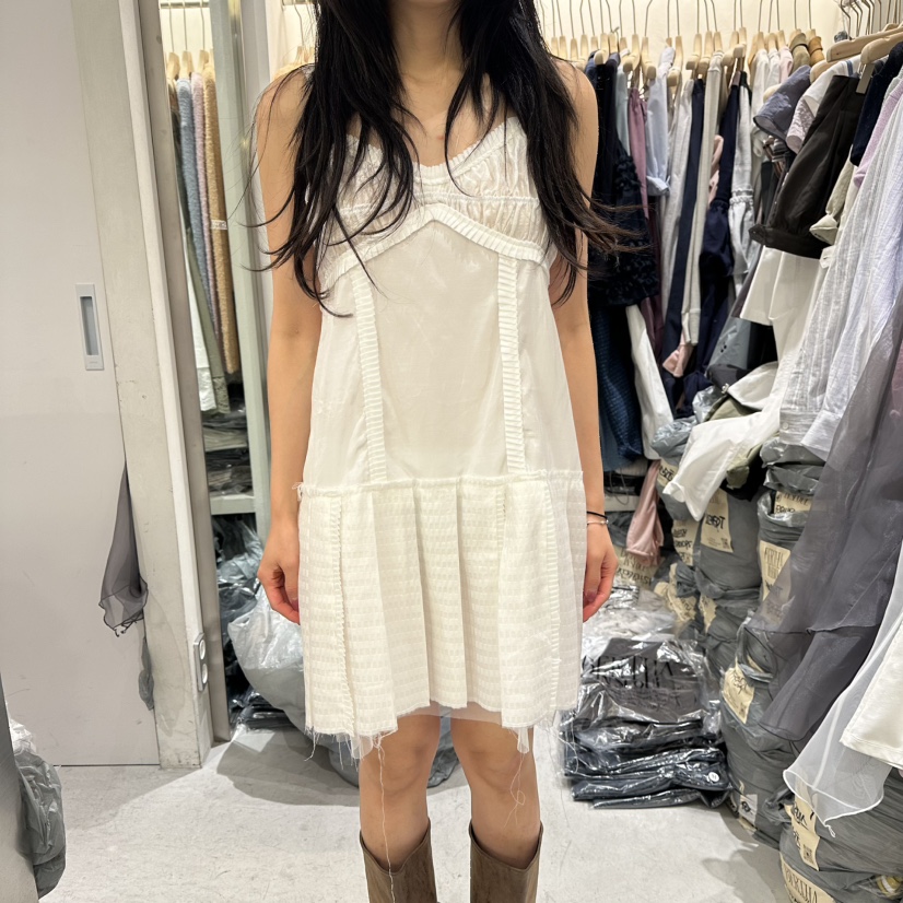 BERTHA東大門實拍韓國女裝新品人氣熱賣26夏季連衣裙褶皺BERTHA連衣裙圖色2