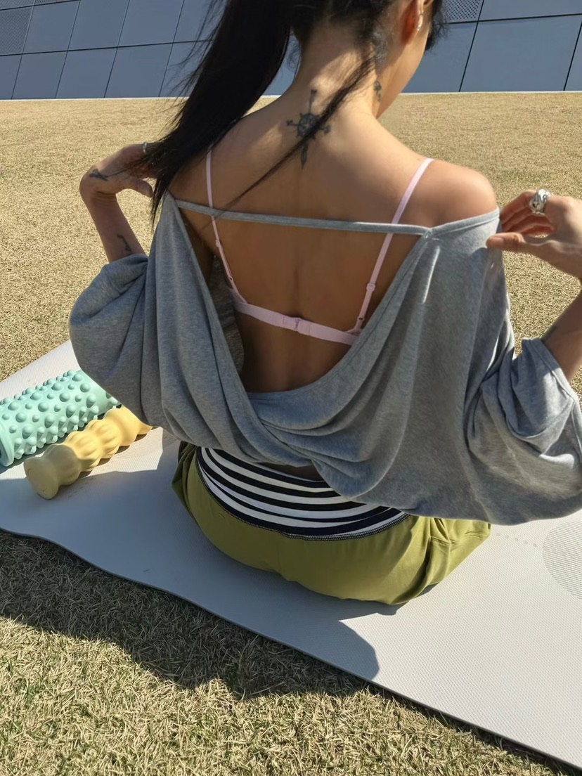 ABBEYLEE韓國東大門代購女士新品熱賣時尚休閑T恤褶皺開衩ABBEYLEET恤