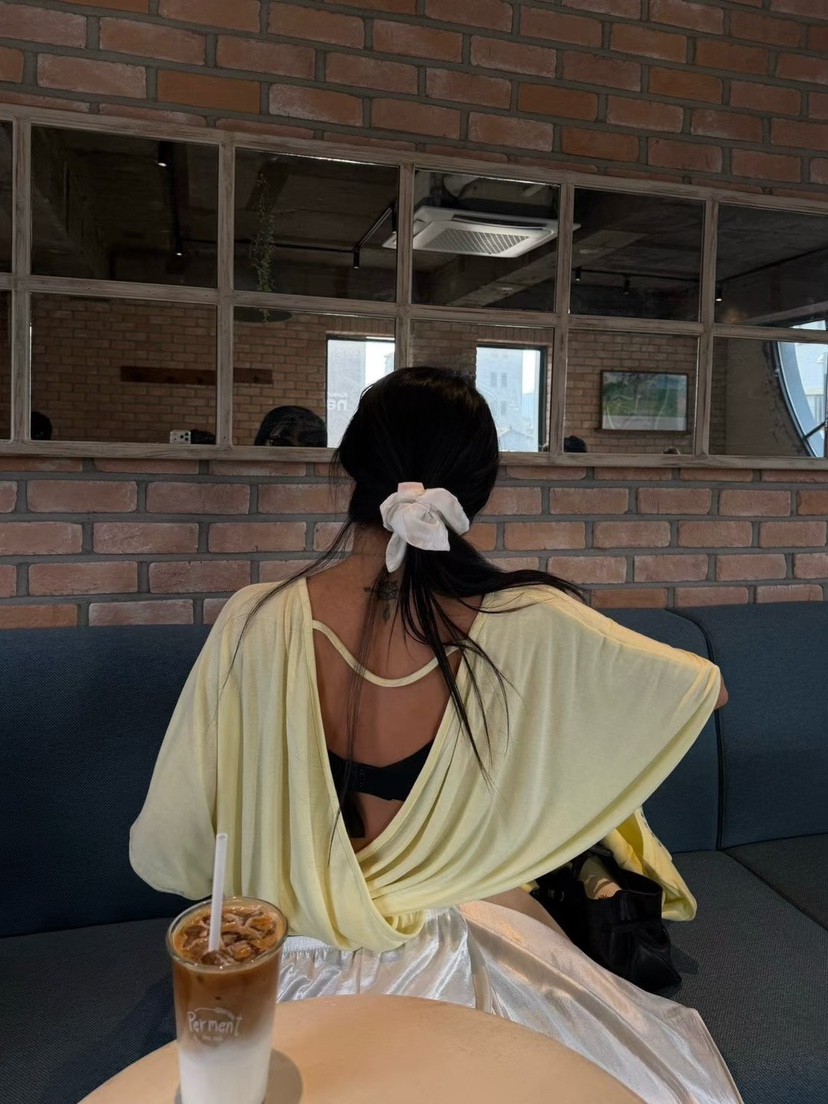 ABBEYLEE韓國東大門代購女士新品熱賣時尚休閑T恤褶皺開衩ABBEYLEET恤