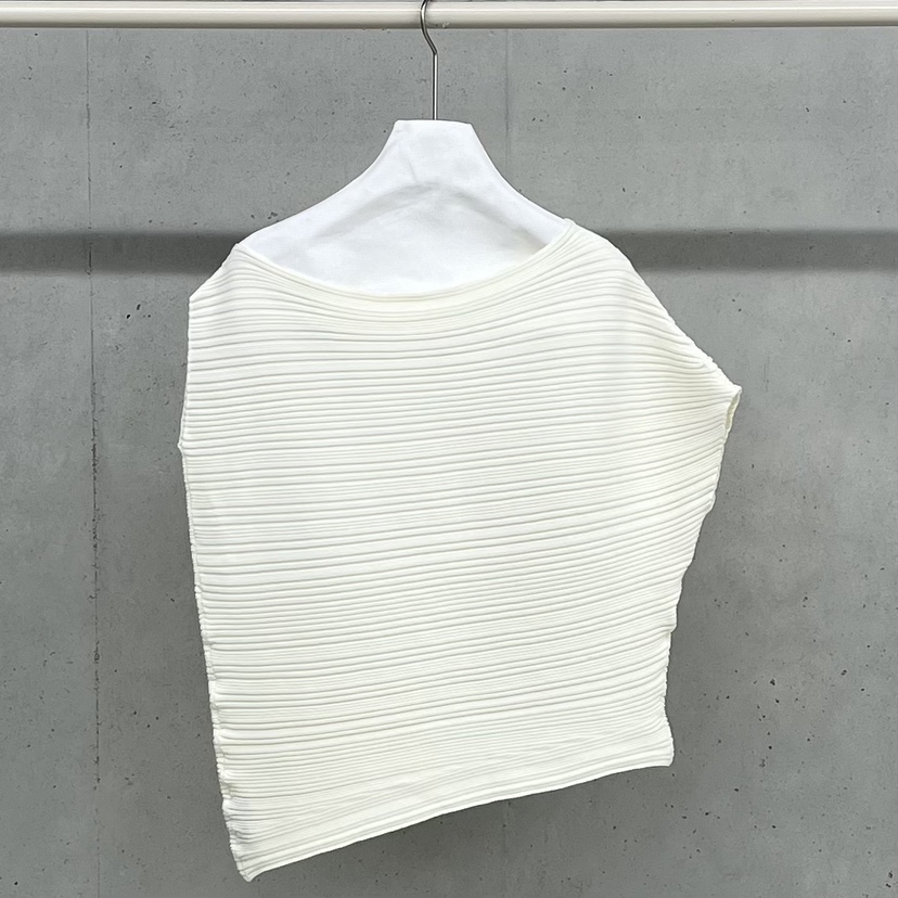 HELDER-P東大門實拍韓國女裝新款職業襯衫蕾絲衫不對稱褶裥HELDER襯衫/蕾絲衫