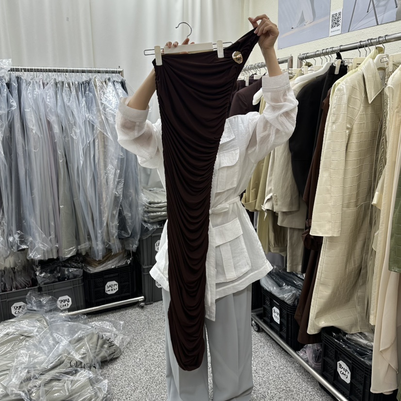 ONEBYTWO韓國直郵女裝新品熱賣26夏季26春夏時尚連衣裙褶皺ONE BY TWO連衣裙圖色2棕色