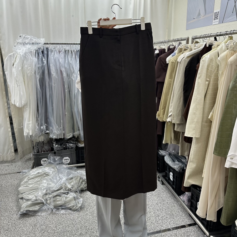 ONEBYTWO韓國直郵女裝新款熱賣職業26春夏人氣休閑長裙開衩ONE BY TWO長裙圖色3