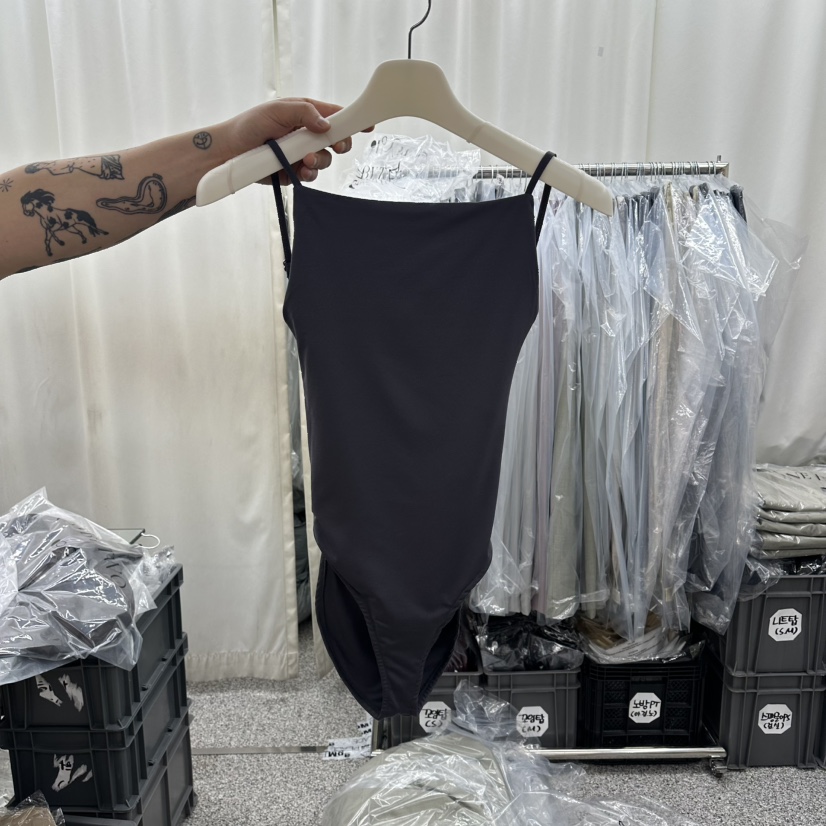 ONEBYTWO東大門實拍韓國女裝新品人氣26夏季職業吊帶背心ONE BY TWO吊帶/背心圖色2