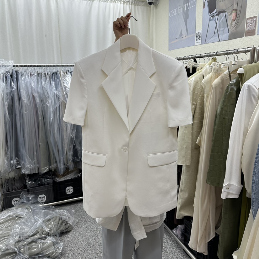 ONEBYTWO韓國東大門直郵女裝新款推薦時尚休閑職業26夏季夾克ONE BY TWO夾克圖色1