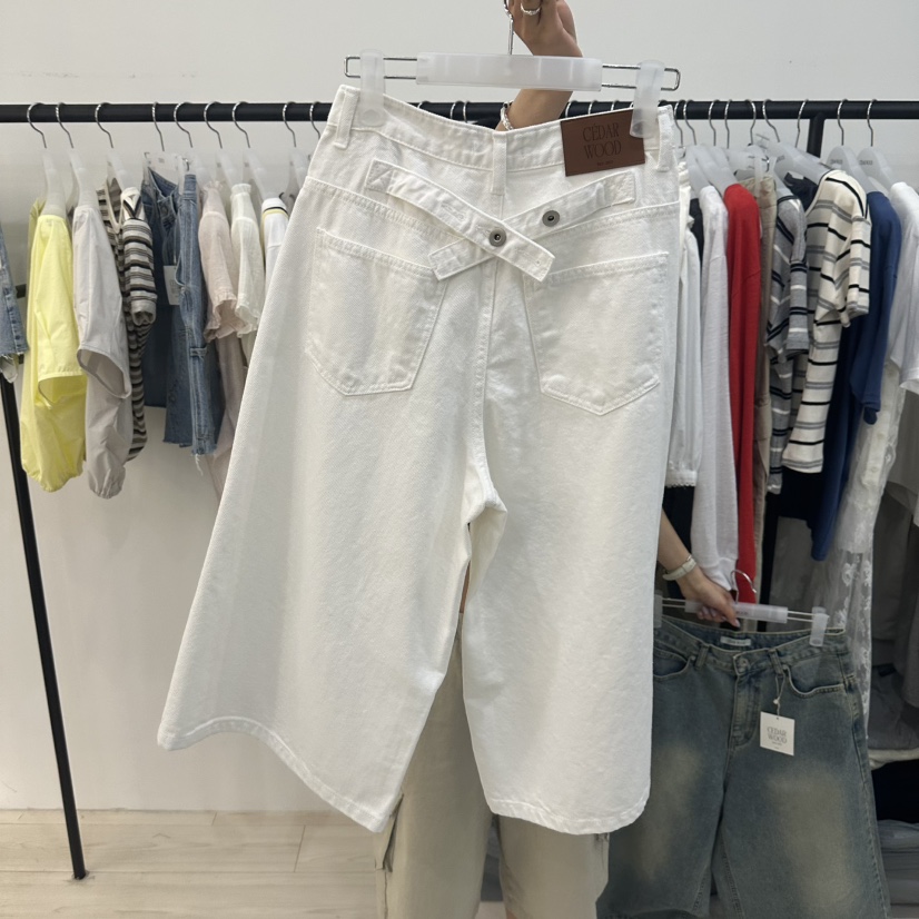 CEDARWOOD東大門實拍韓國女裝新品時尚26夏季職業推薦短褲CEDAR WOOD短褲