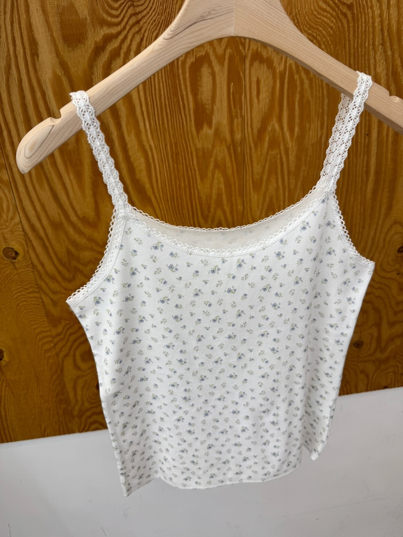 PROJECTVIEW韓國直郵實拍女裝新品職業人氣熱賣吊帶背心花朵PROJECTVIEW吊帶/背心