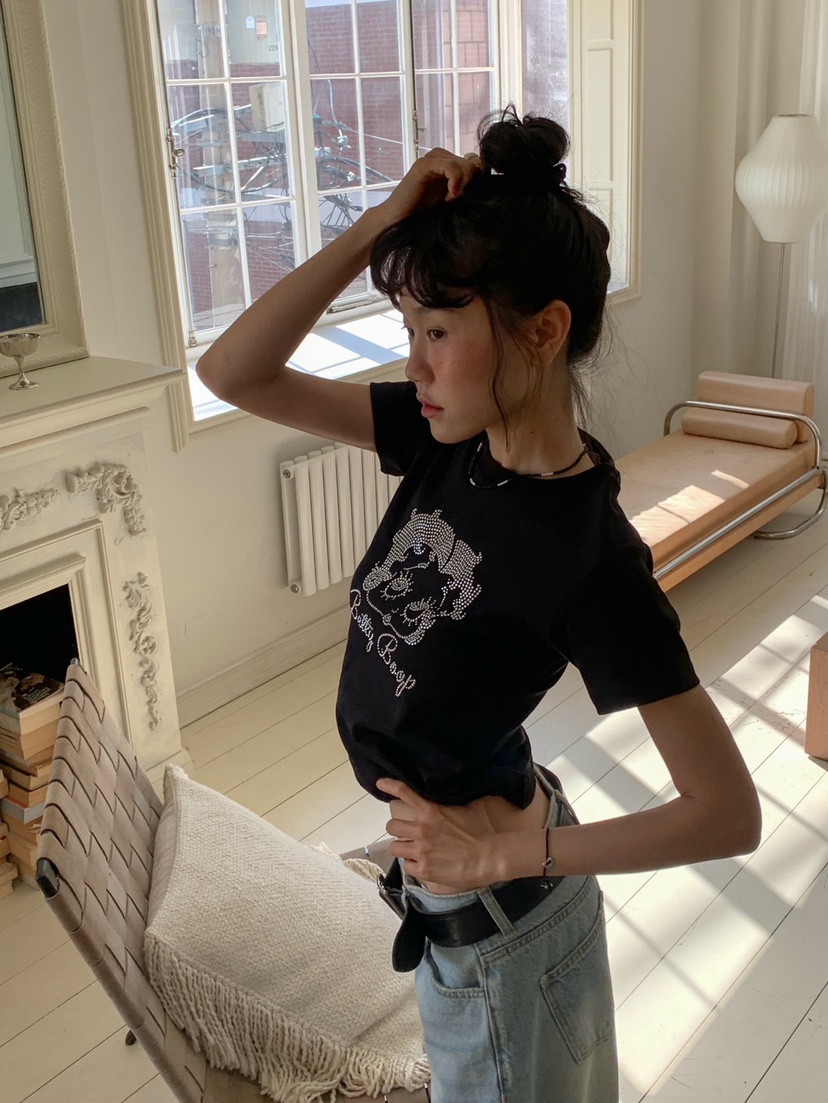 MORE THAN-P韓國直郵實拍女裝新品推薦26夏季時尚人氣T恤MORE THANT恤