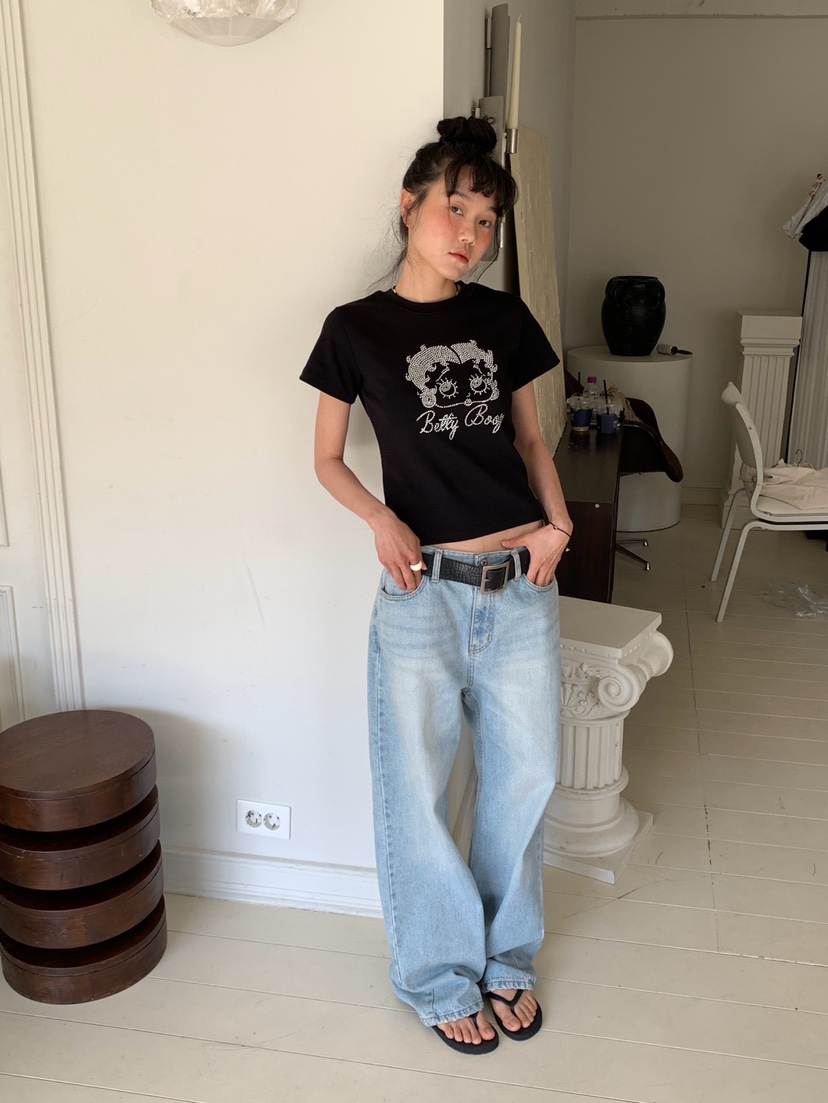 MORE THAN-P韓國直郵實拍女裝新品推薦26夏季時尚人氣T恤MORE THANT恤