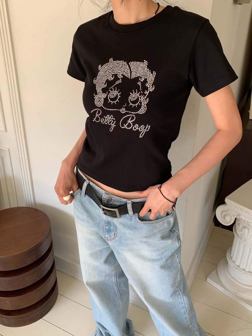 MORE THAN-P韓國直郵實拍女裝新品推薦26夏季時尚人氣T恤MORE THANT恤