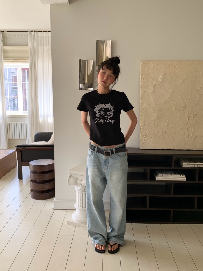 MORE THAN-P韓國直郵實拍女裝新品推薦26夏季時尚人氣T恤MORE THANT恤