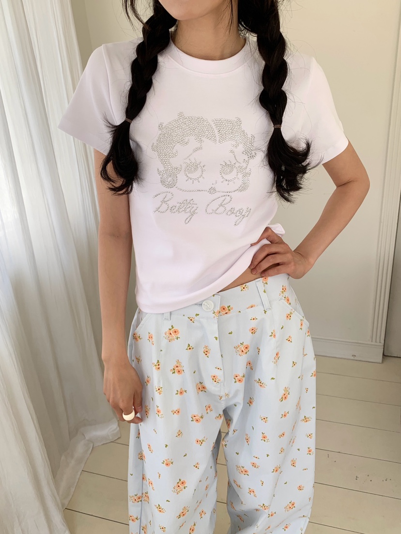 MORE THAN-P韓國直郵實拍女裝新品推薦26夏季時尚人氣T恤MORE THANT恤