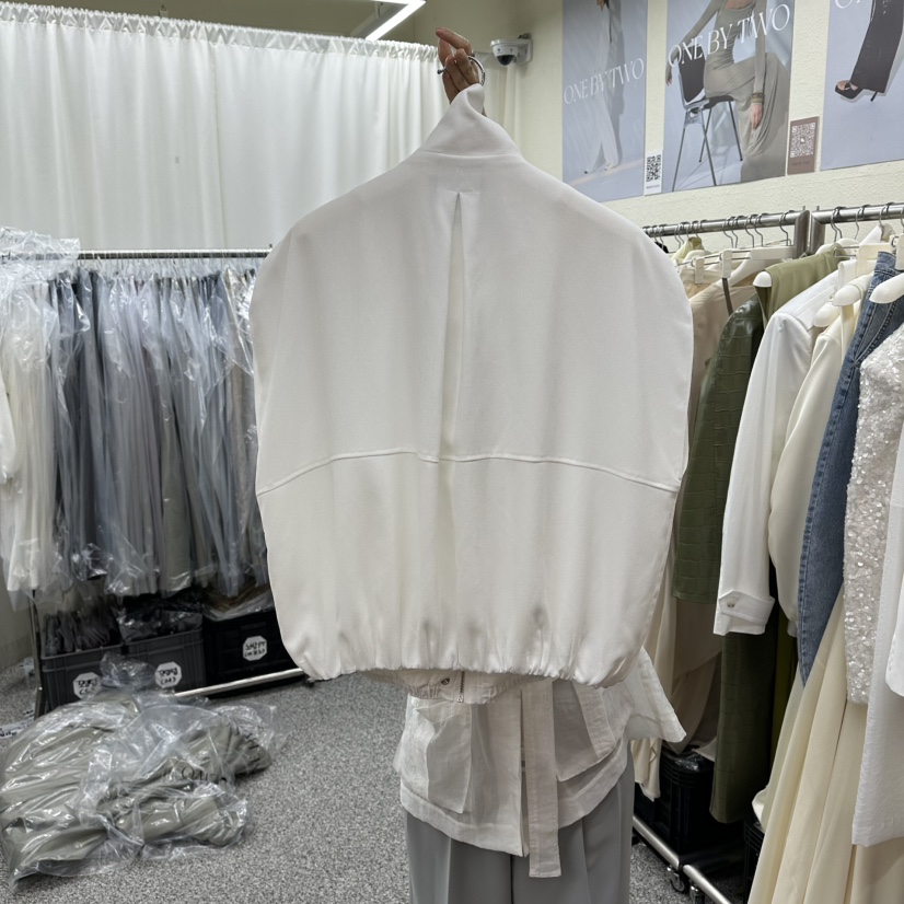 ONEBYTWO韓國直郵女裝新品推薦26夏季休閑時尚26春夏馬甲披肩ONE BY TWO馬甲