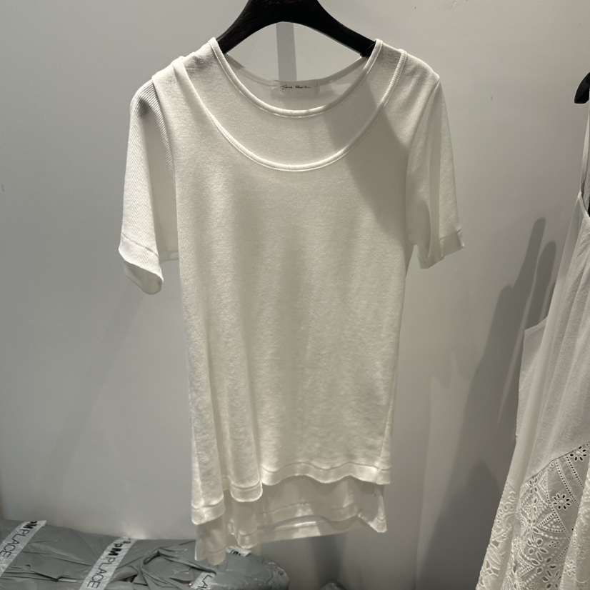 JANE BIRKIN東大門實拍韓國女裝新品熱賣推薦T恤假兩件羅紋JANE BIRKIN設計師品牌T恤圖色1