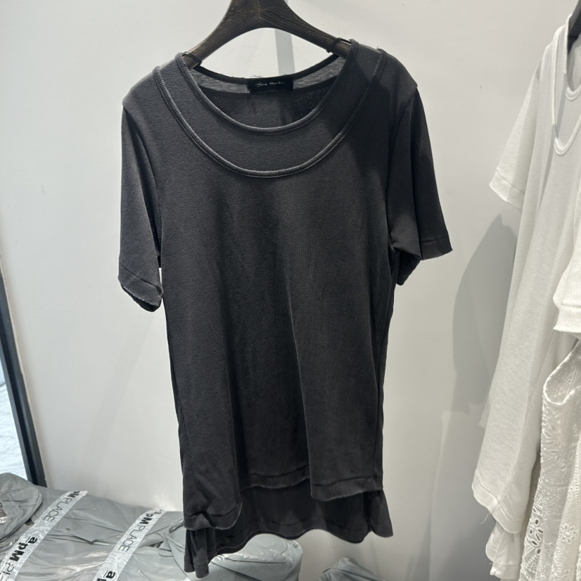 JANE BIRKIN東大門實拍韓國女裝新品熱賣推薦T恤假兩件羅紋JANE BIRKIN設計師品牌T恤圖色2