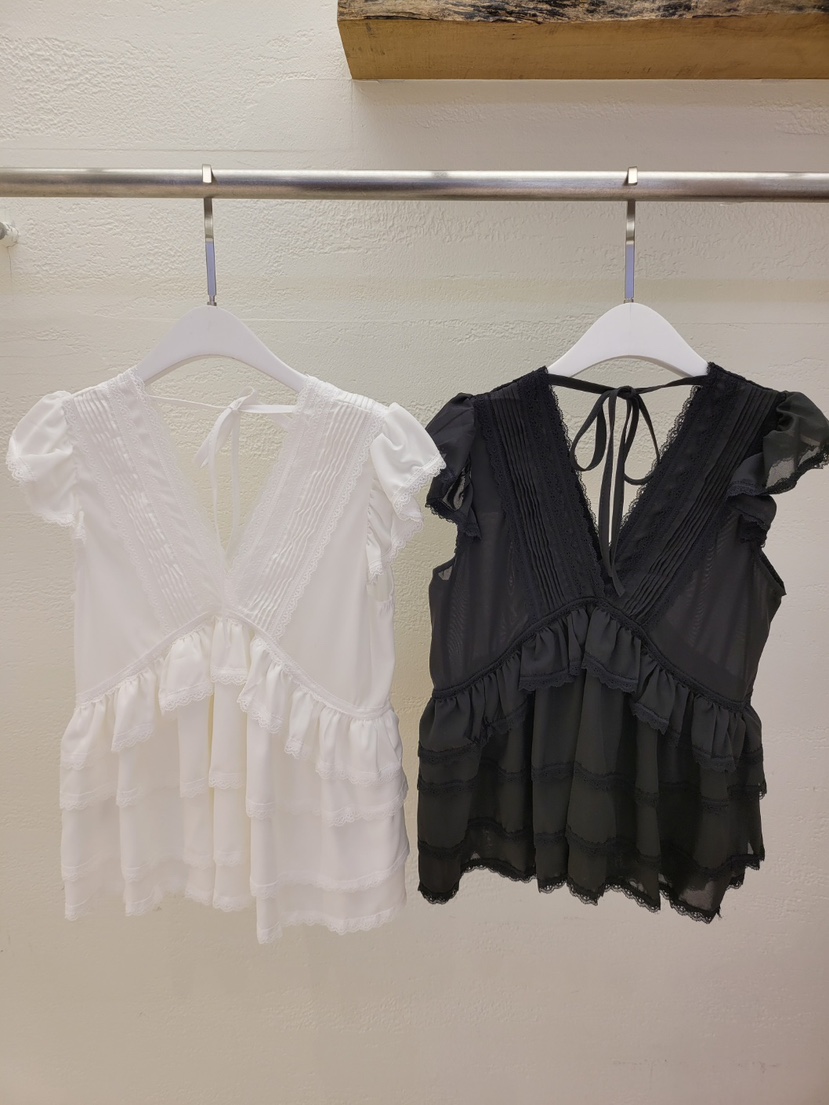 THE OTHER韓國東大門直郵女裝新款推薦襯衫蕾絲衫荷葉邊THE OTHER襯衫/蕾絲衫