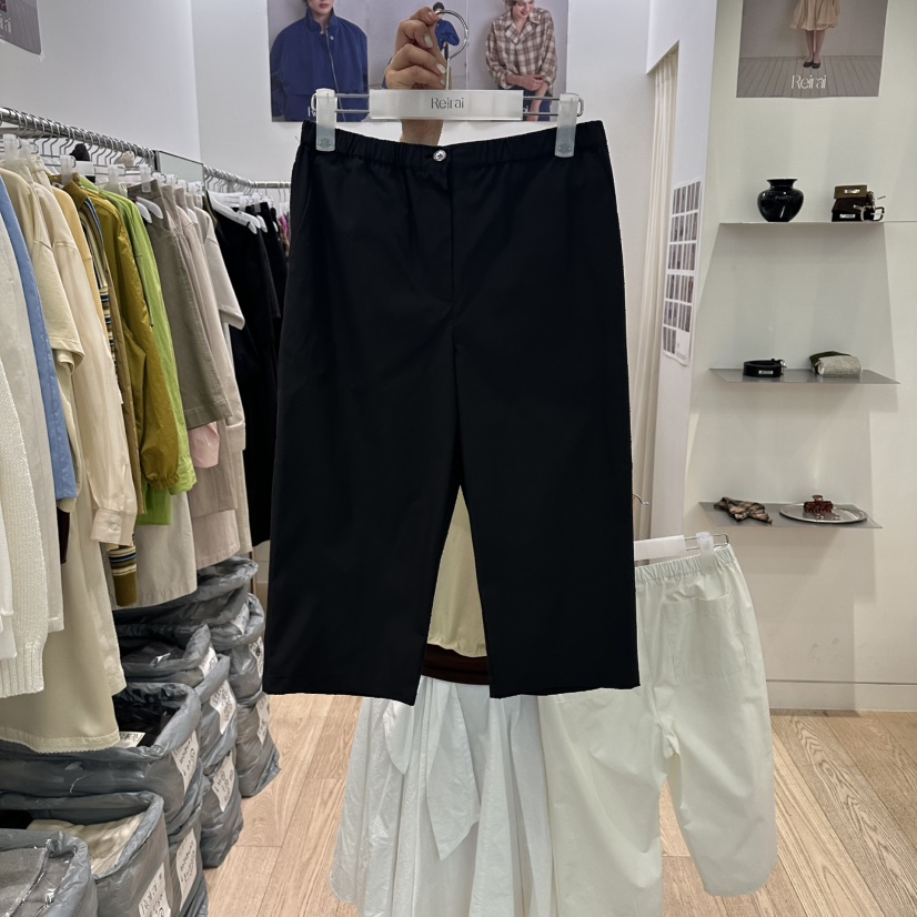 REIRAI韓國東大門代購女士新款推薦職業熱賣時尚26春夏短褲Reirai短褲圖色2