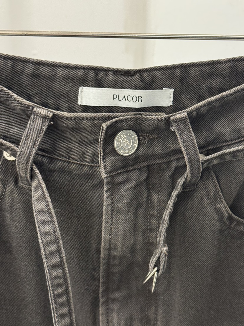 REGULARLY/PLACOR東大門實拍韓國女士新款推薦短褲含腰帶系帶REGULARLY/PLACOR短褲