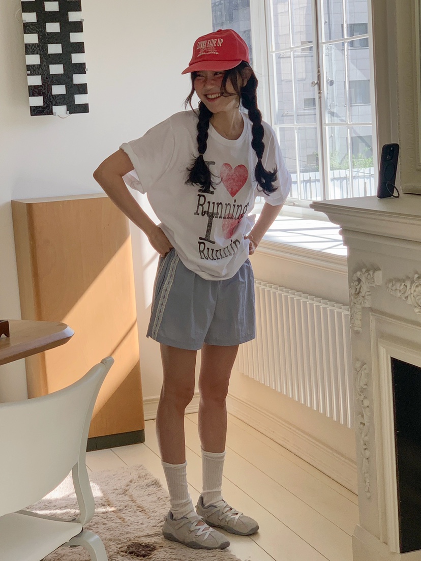 MORE THAN-P韓國東大門代購女裝新品26夏季熱賣26春夏T恤MORE THANT恤