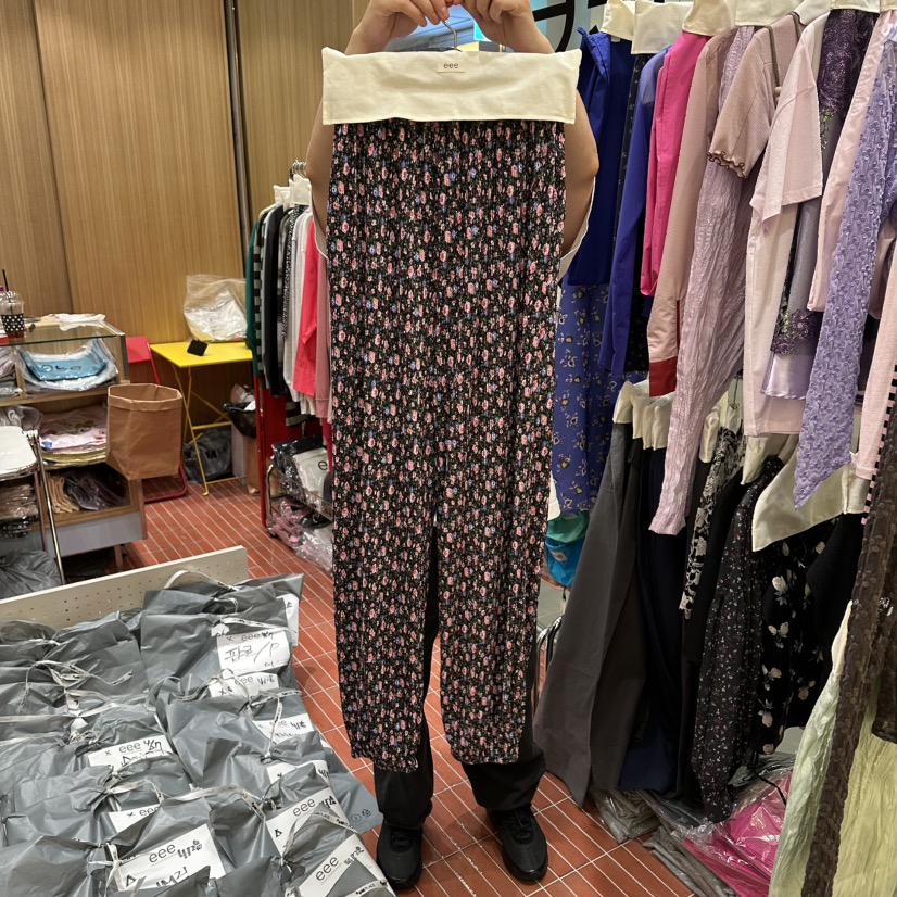 EEE韓國直郵女士新款時尚人氣職業熱賣26夏季26春夏休閑褲褶皺EEE休閑褲圖色2