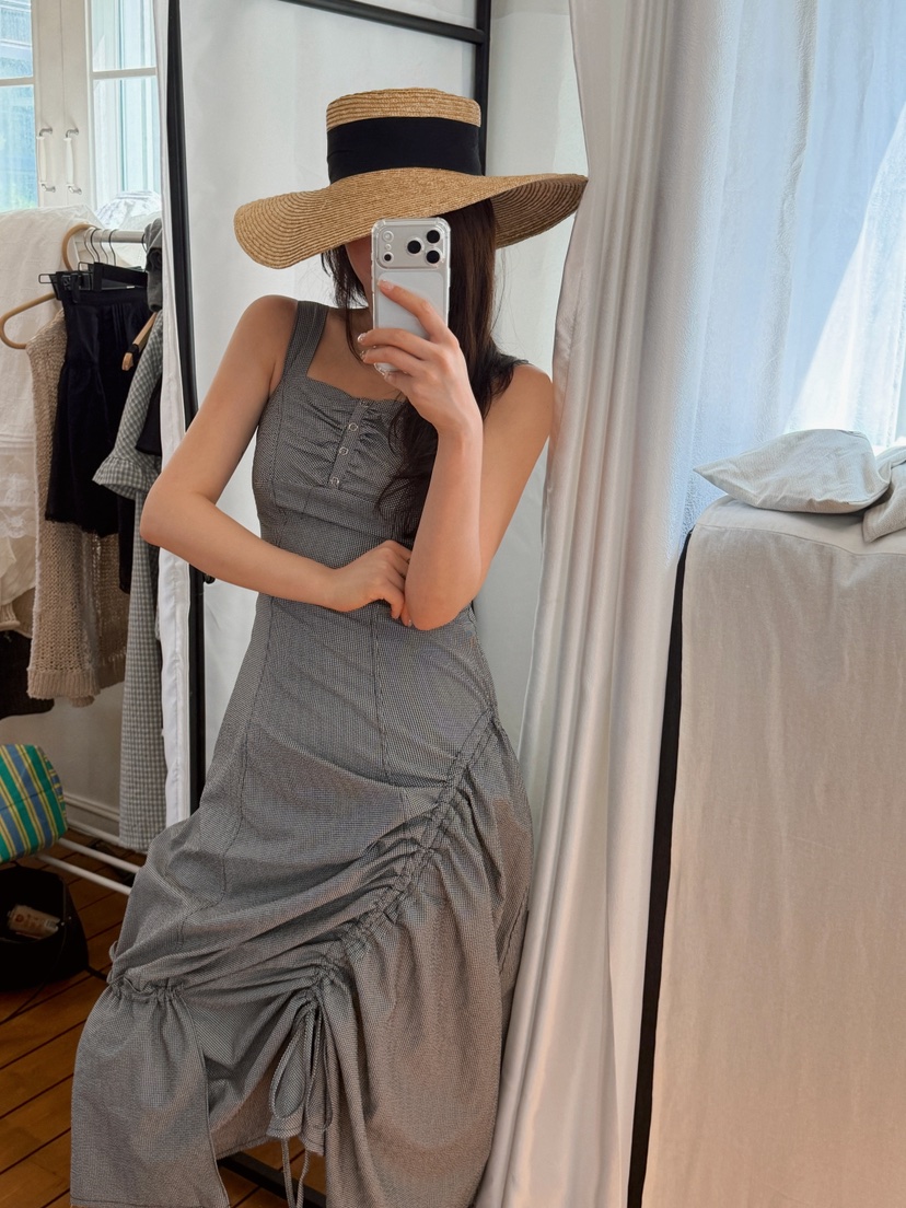 81 MARKET-L東大門實拍韓國女士新款熱賣推薦職業連衣裙81 MARKET-L連衣裙