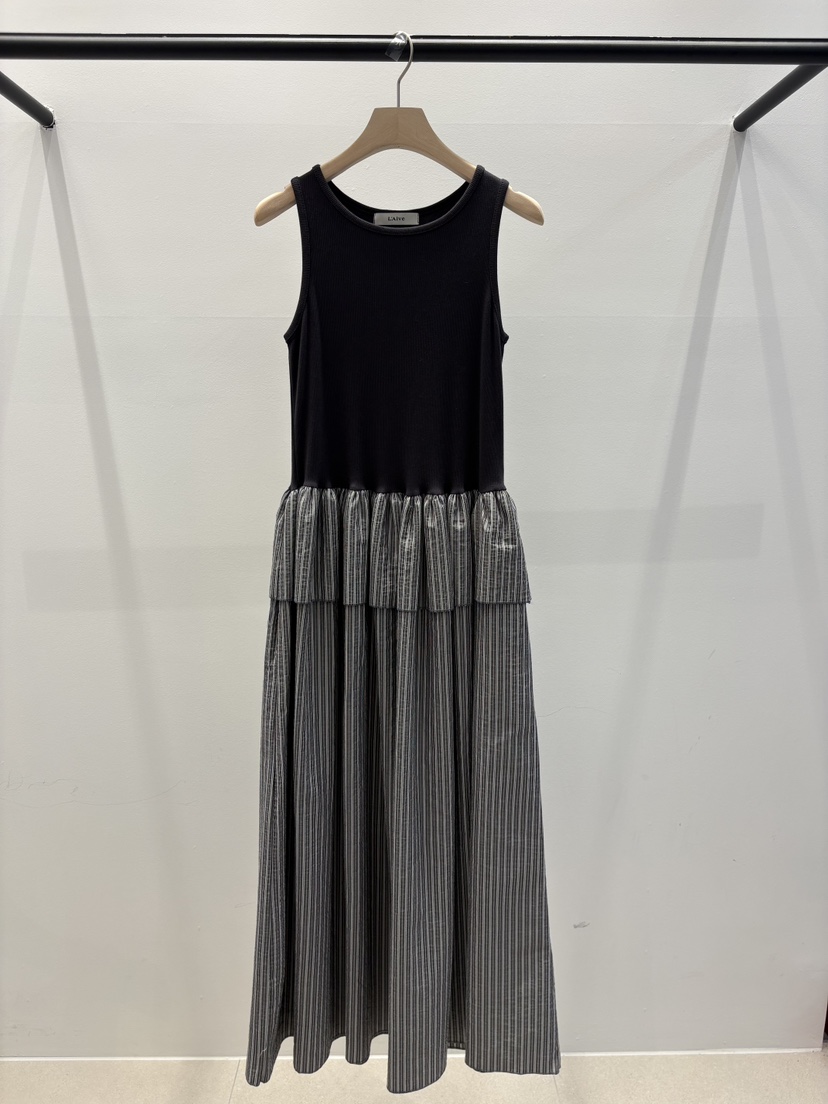 LAIVE韓國東大門直郵女士新款推薦熱賣26夏季26春夏連衣裙LAIVE連衣裙圖色2