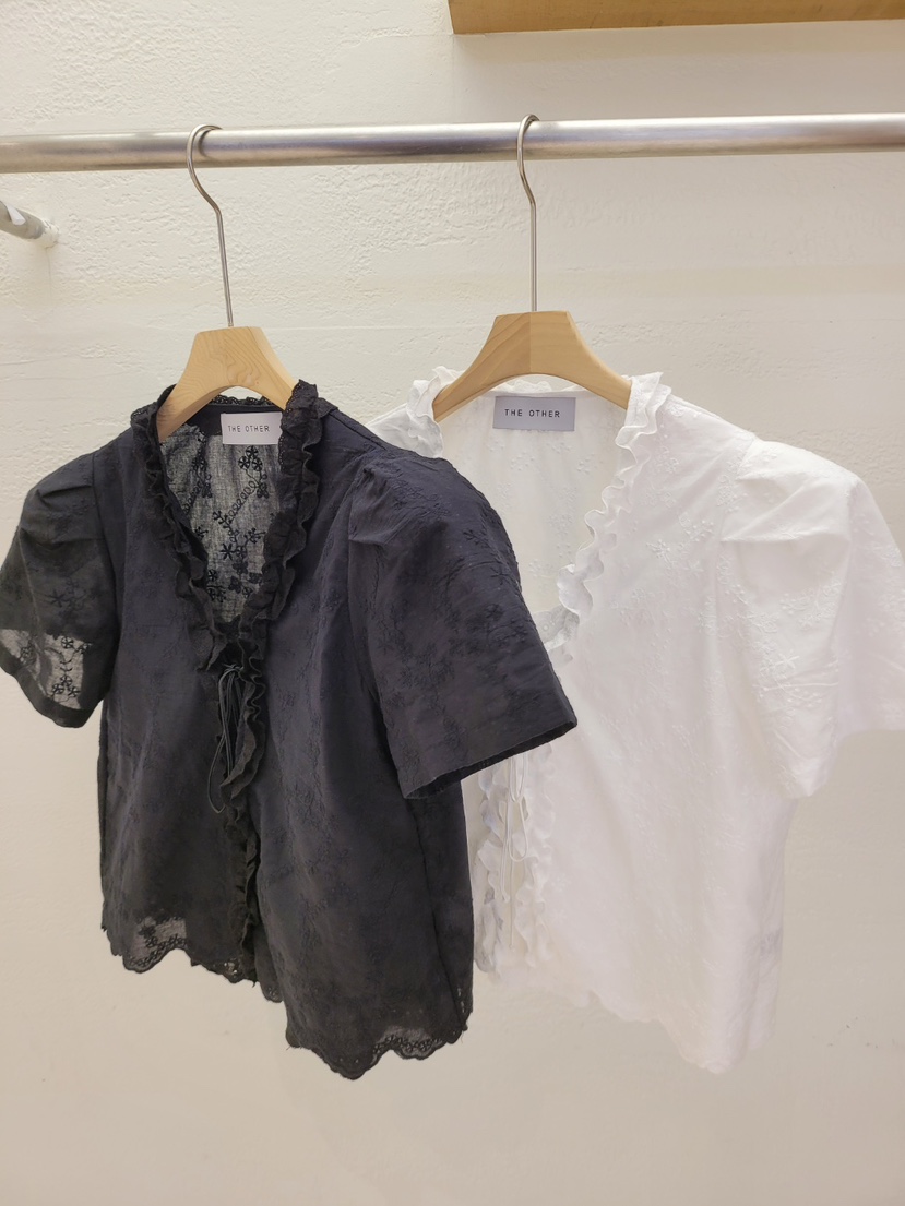 THE OTHER韓國直郵實拍女裝新款26春夏襯衫蕾絲衫多層刺繡開衫THE OTHER襯衫/蕾絲衫