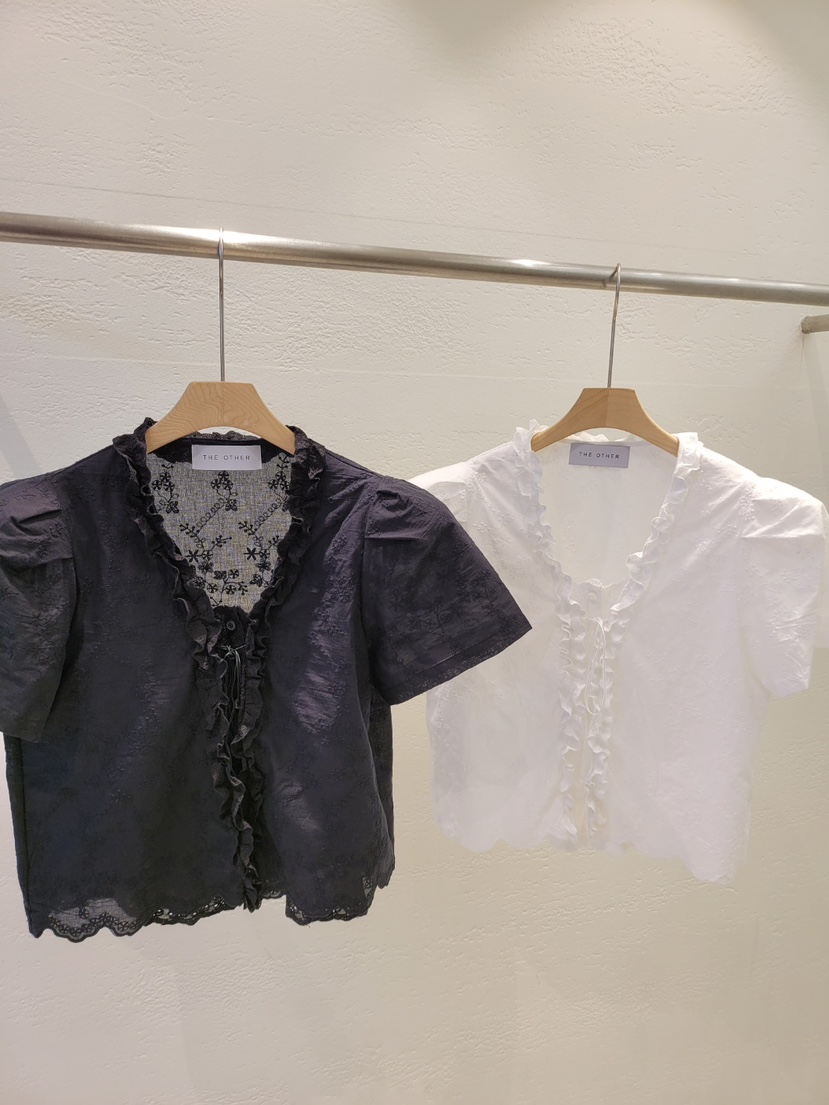 THE OTHER韓國直郵實拍女裝新款26春夏襯衫蕾絲衫多層刺繡開衫THE OTHER襯衫/蕾絲衫