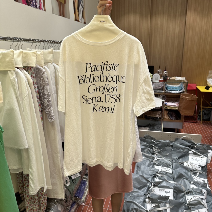 EEE韓國直郵實拍女士新品熱賣人氣推薦休閑時尚26春夏T恤EEET恤圖色1