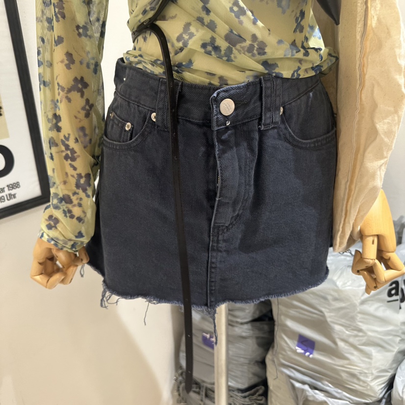 SUNDER MARKET韓國直郵實拍女裝新品人氣26春夏熱賣裙褲SUNDER MARKET裙褲圖色2