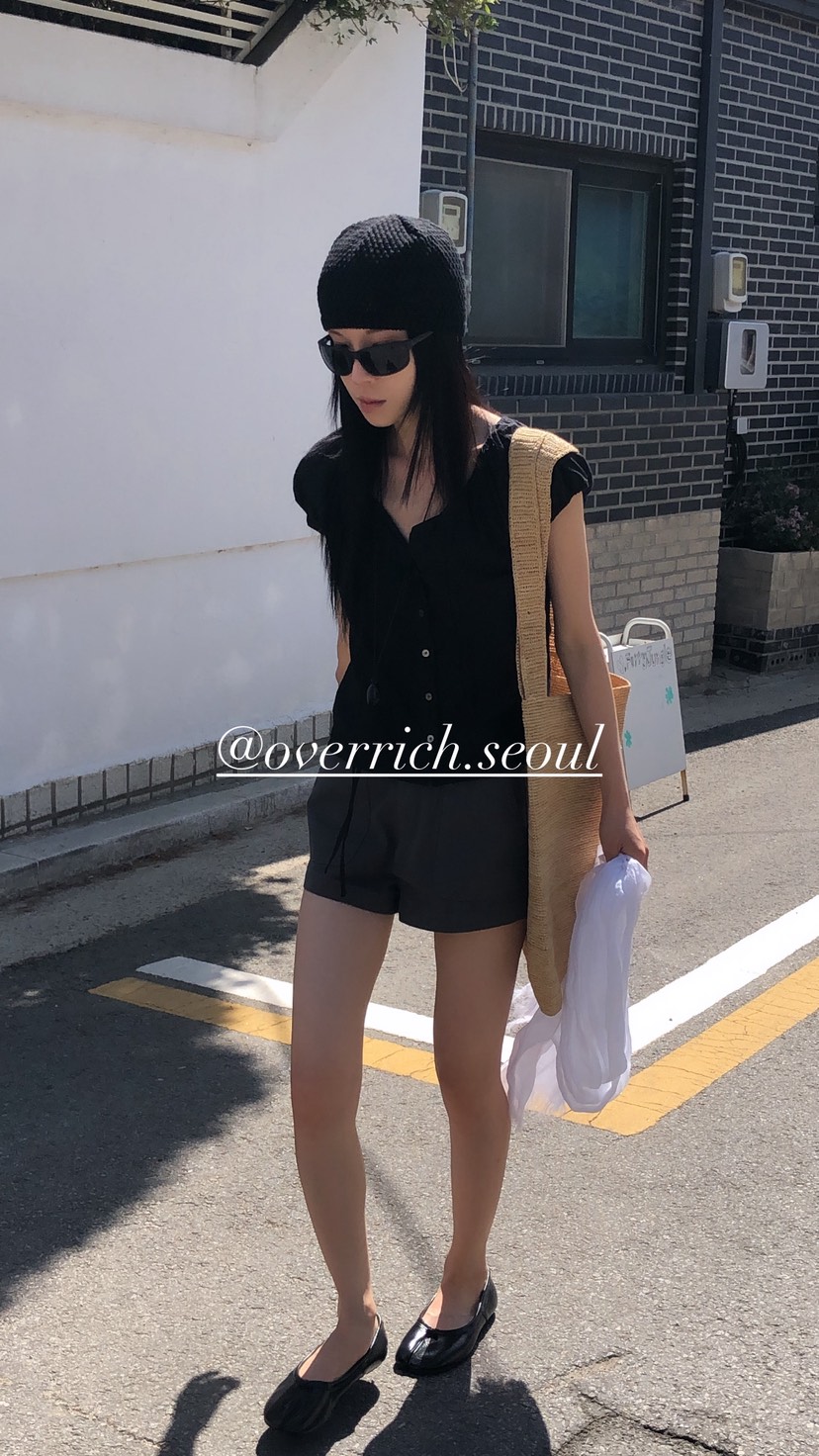 OVER RICH韓國東大門代購女裝新品26春夏人氣襯衫蕾絲衫OVER RICH襯衫/蕾絲衫