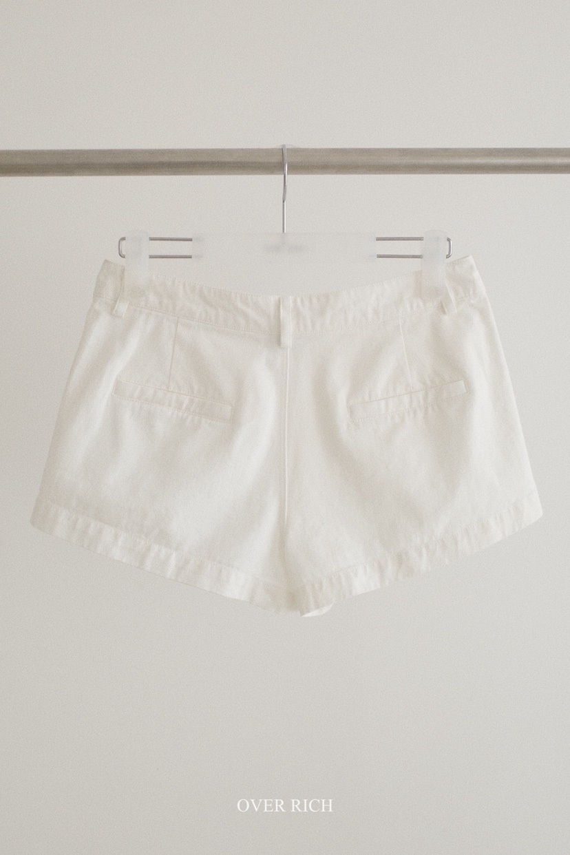 OVER RICH東大門實拍韓國女士新品時尚職業人氣26春夏短褲OVER RICH短褲