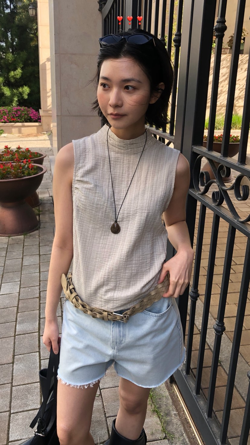 OVER RICH東大門實拍韓國女裝新款推薦26夏季人氣吊帶背心OVER RICH吊帶/背心