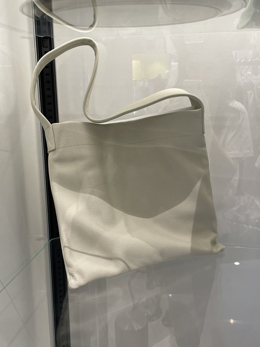 MUCH MORE/JACKPOT韓國直郵女裝新款熱賣推薦單肩斜跨包MUCH MORE/JACKPOT單肩/斜跨包圖色1