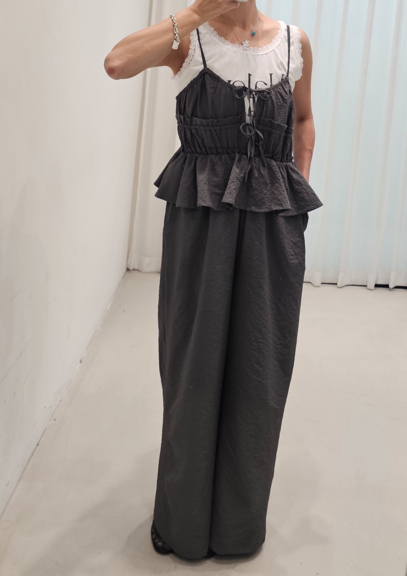 NEOUL東大門實拍韓國女士新品熱賣休閑時尚背帶褲不含內搭NEOUL/ahin雙領標簽背帶褲