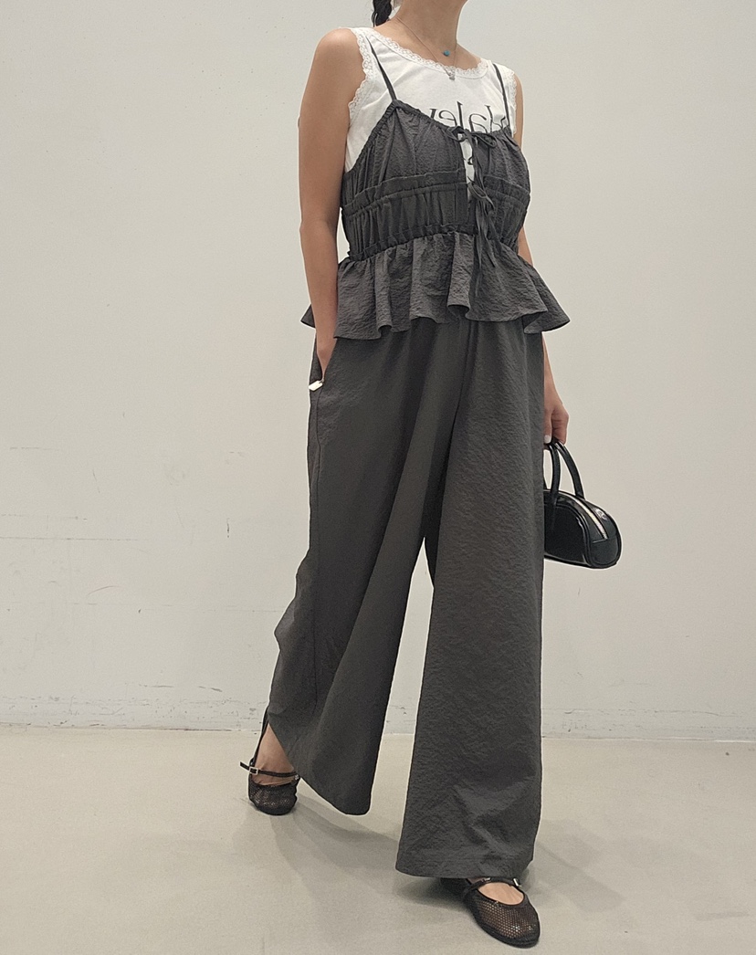 NEOUL東大門實拍韓國女士新品熱賣休閑時尚背帶褲不含內搭NEOUL/ahin雙領標簽背帶褲